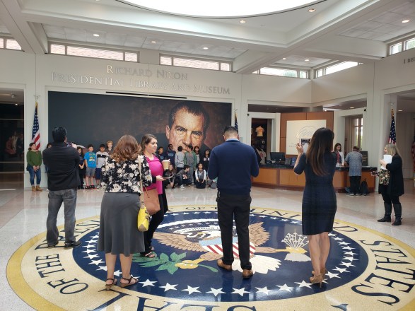 School children in a photo opt at the Richard Nixon Library, Fullerton, Cali. April 29, 2019. (Photo/Marivel Guzman)